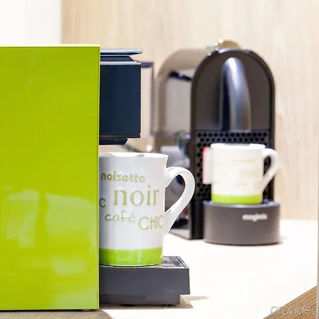 Quality Bordeaux Pessac 호텔